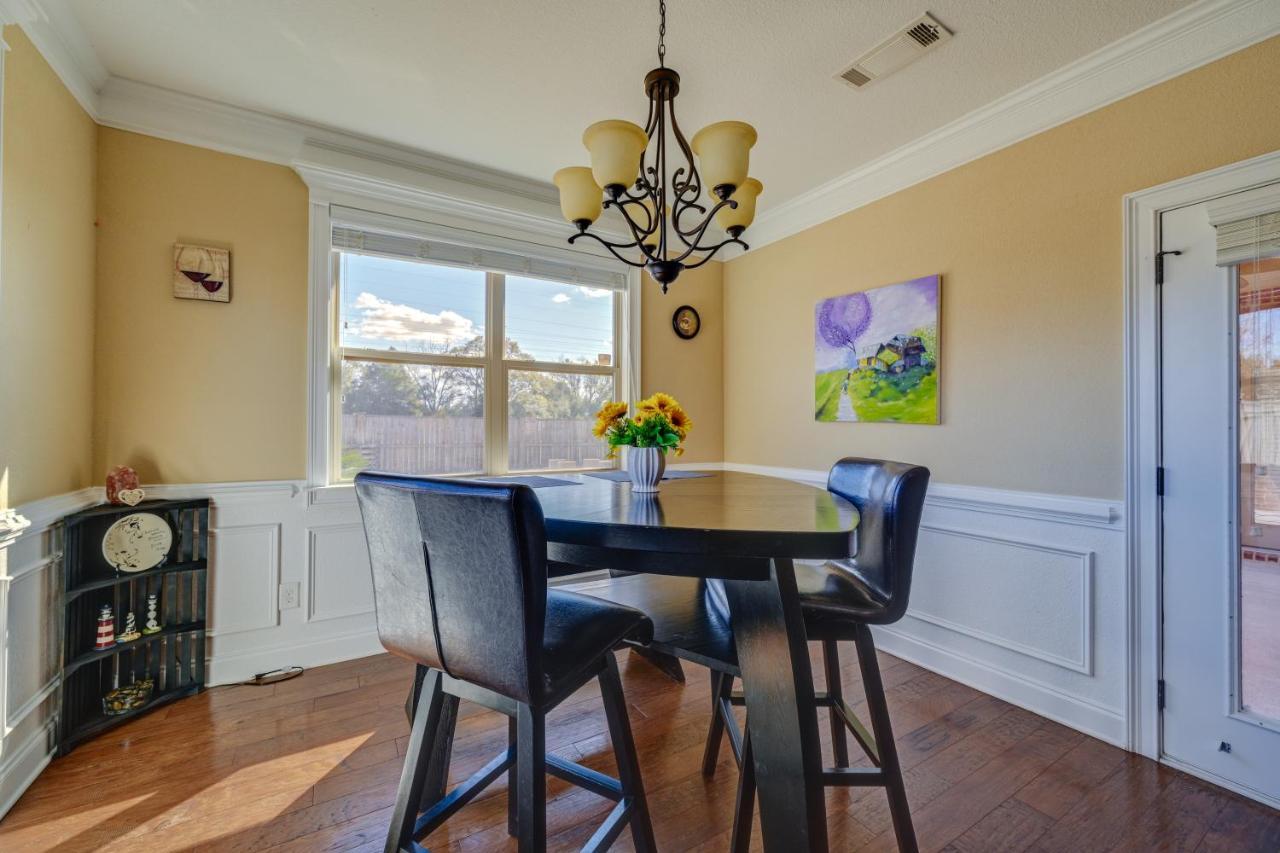 Spacious Kathleen Vacation Rental With Fireplace Perry Eksteriør billede